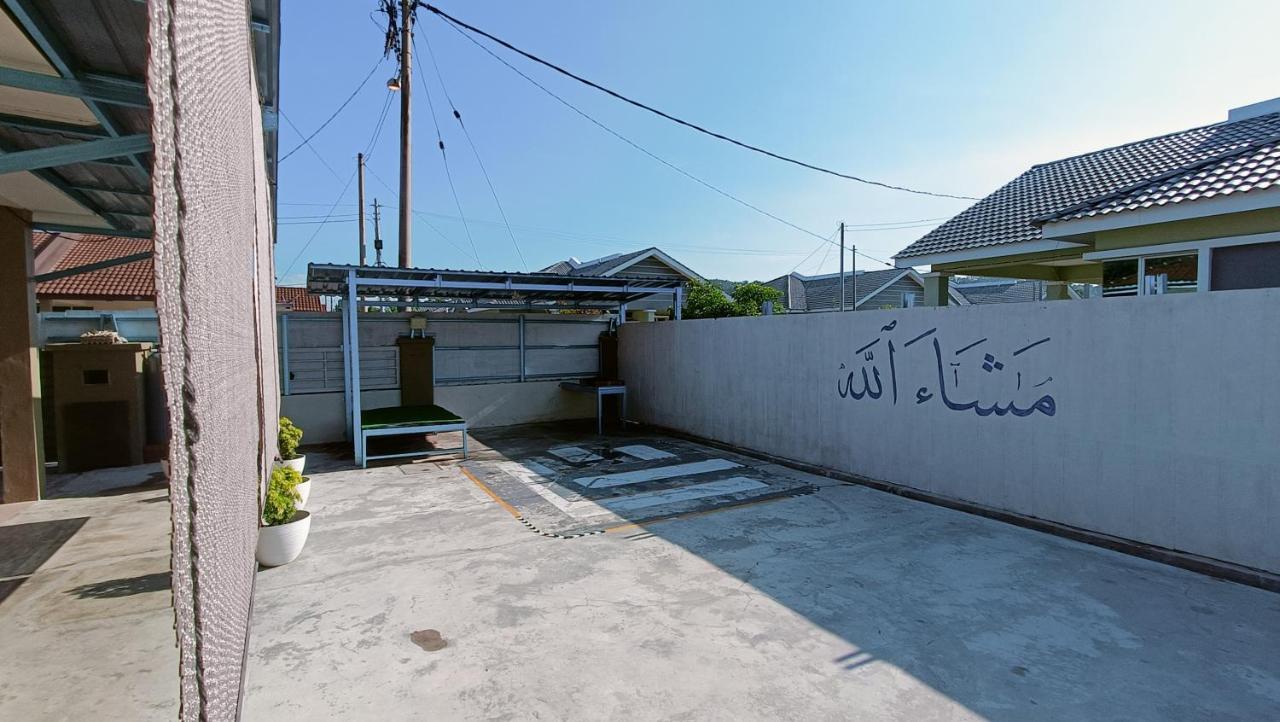 Maisarah Homestay Canglun Luaran gambar